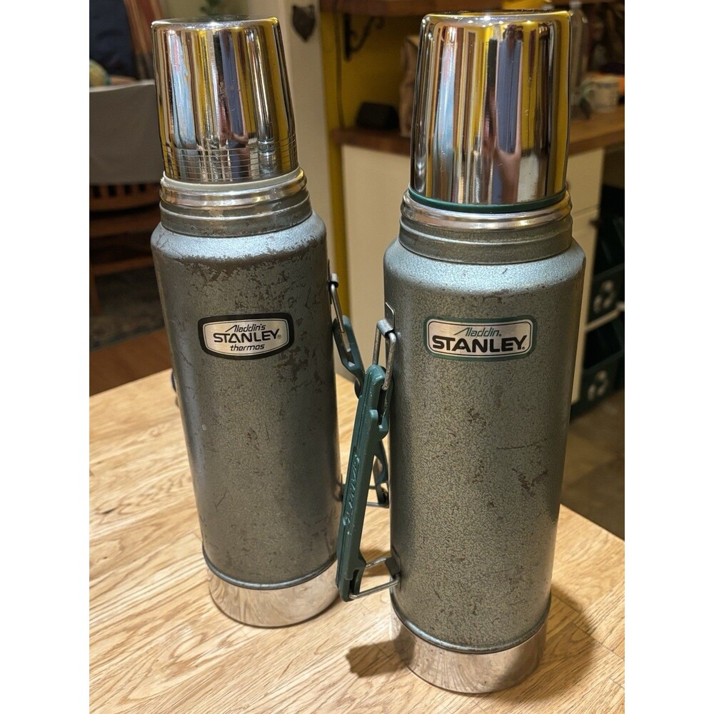 2 Yes 2! Vintage Stanley Aladdin Green Vacuum Thermos A-944DH & A-944CH Version
